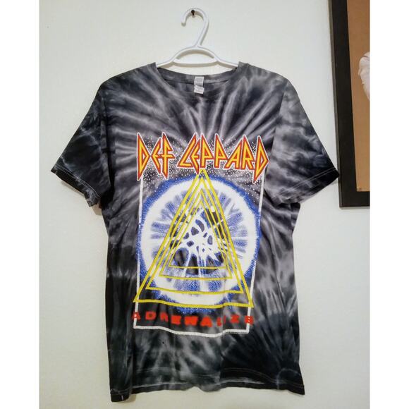 Def Leppard Adrenalize 2015 Distressed Band Tee Black White Tie Dye M&O Tag Sz M - Picture 1 of 6
